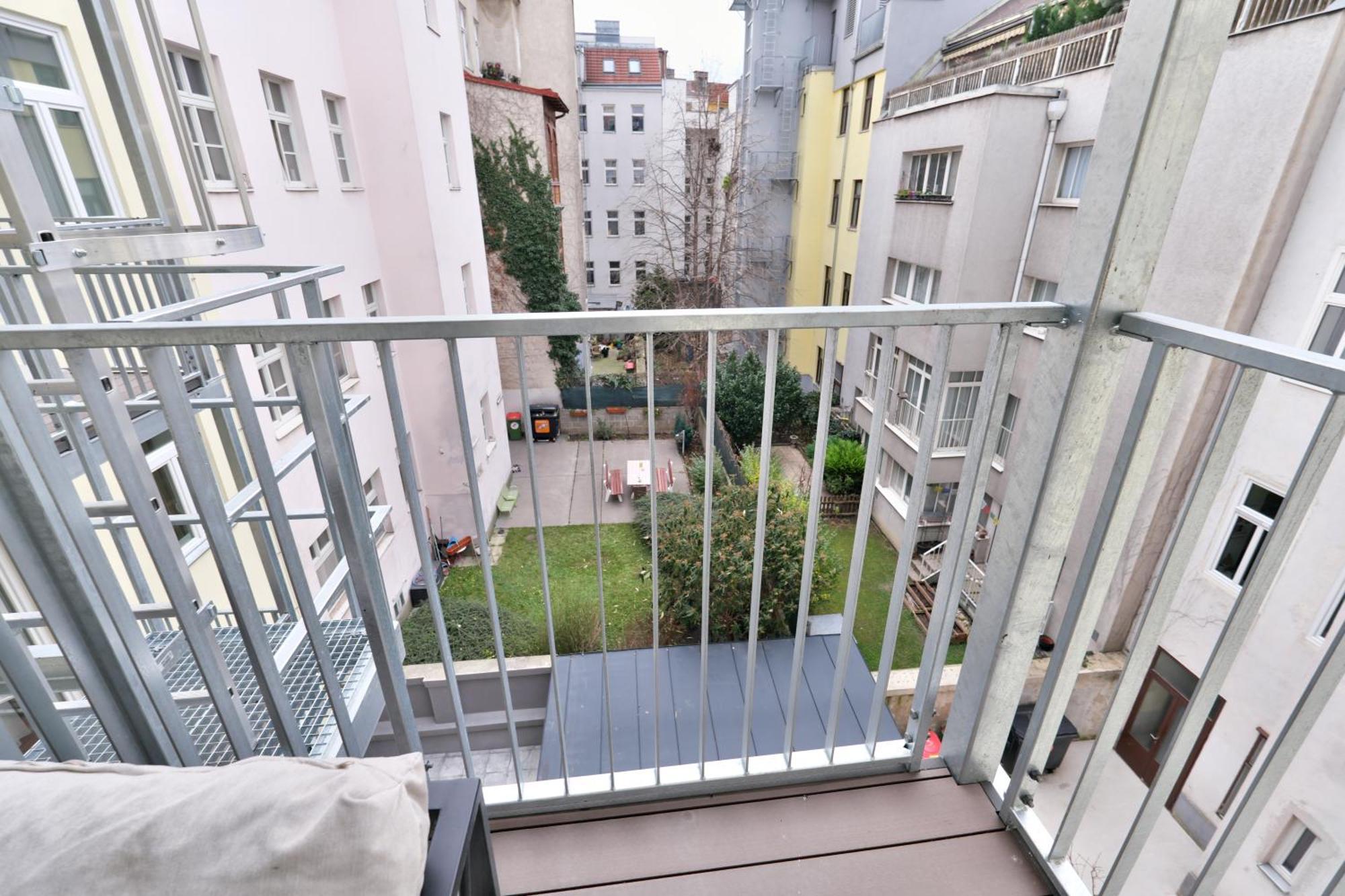 Vienna Lotus Apartments Dış mekan fotoğraf