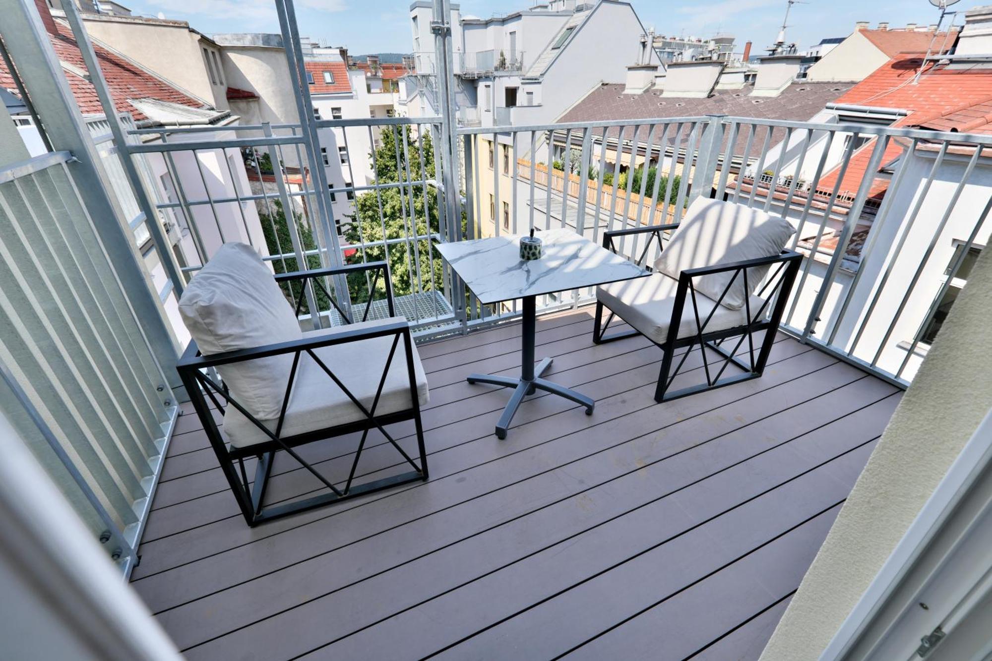Vienna Lotus Apartments Dış mekan fotoğraf